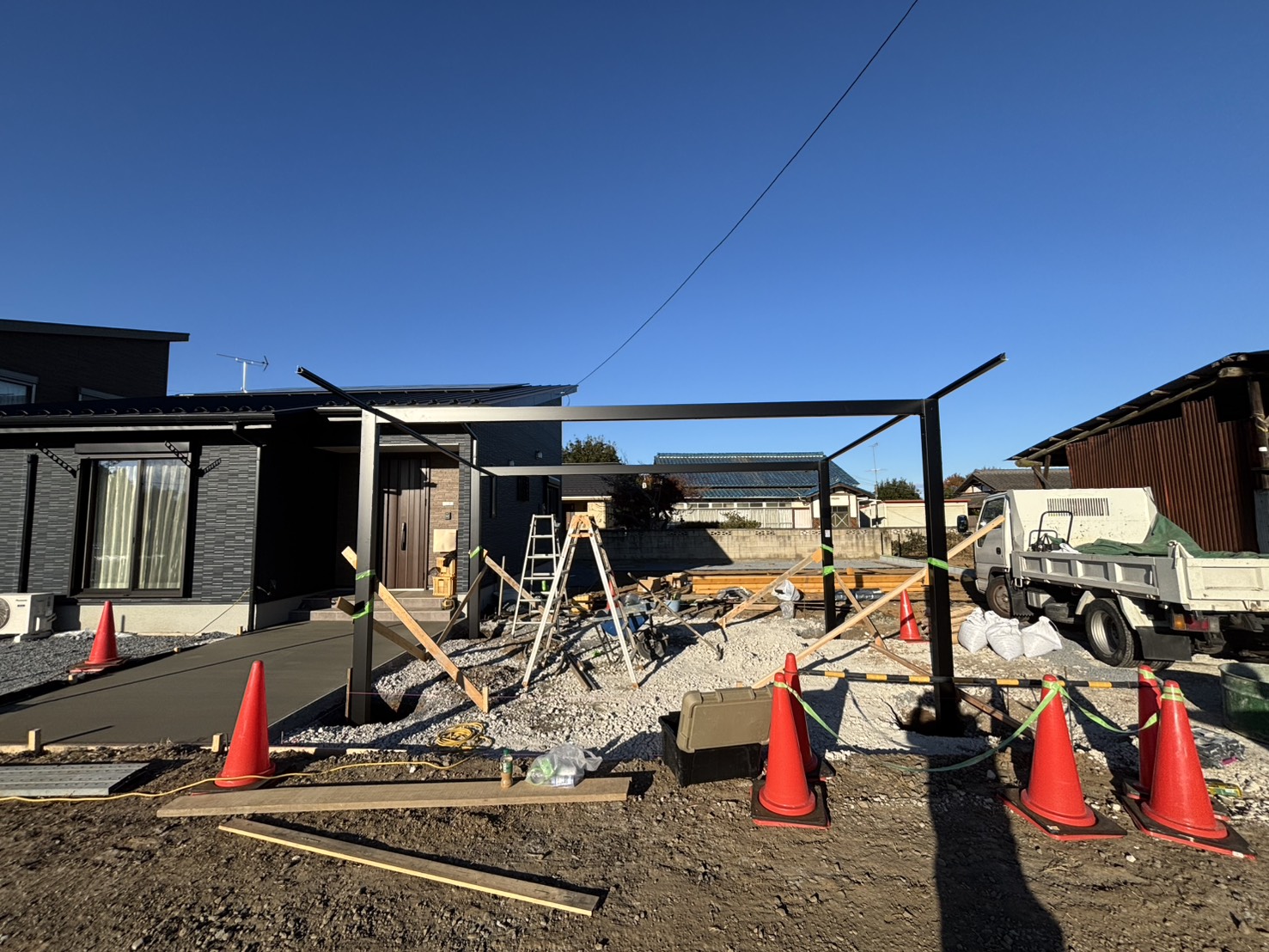 カーポート施工1